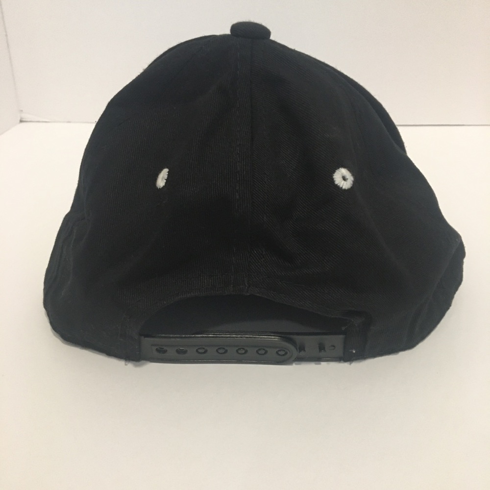 Baseball cap - Picture 3 of 3